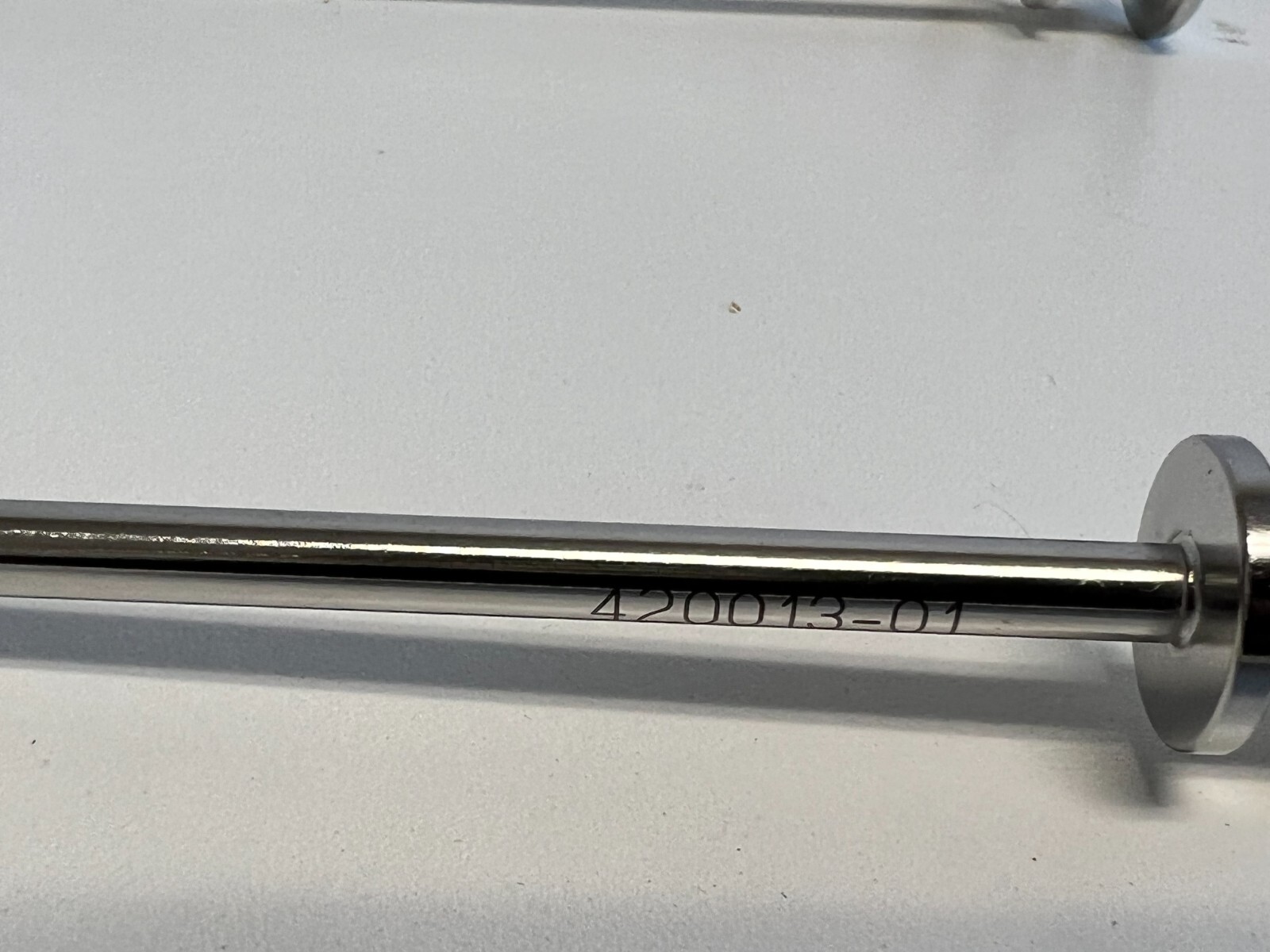 L19: Lot of 3 Da Vinci 420013-01 Surgical Instrument