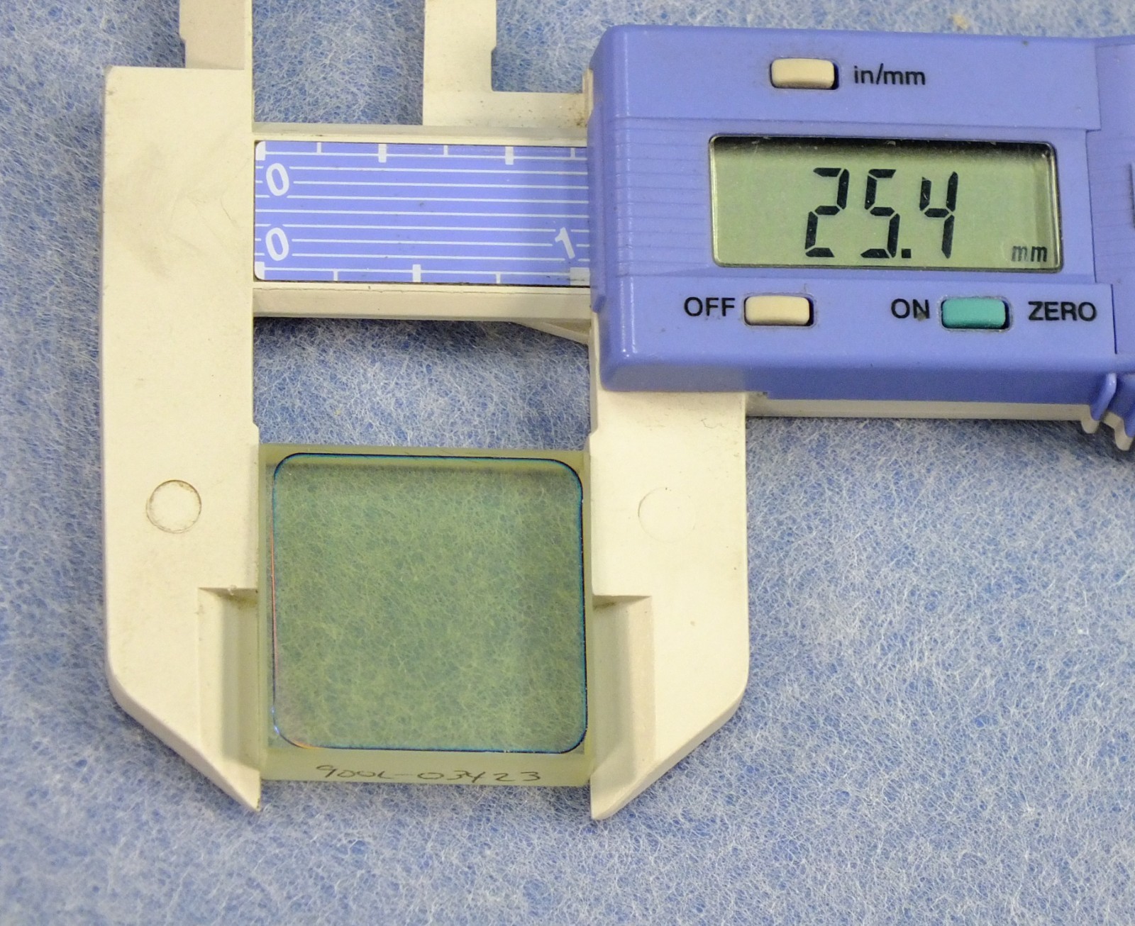 NEW: 1″ x 1″ Zerodur Mirror, HR 690-850nm, High Damage Threshold, 1/15 wave flat