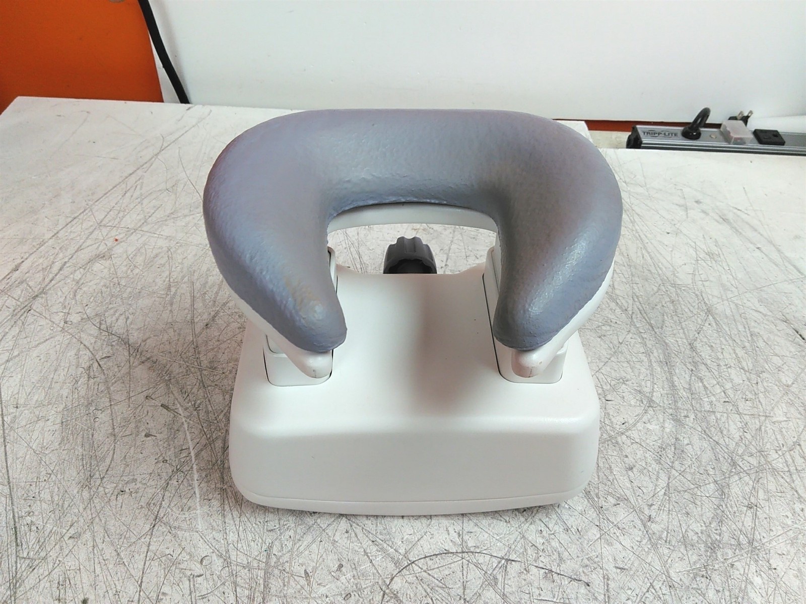 USA Instruments 2407945 Liberty 9000 8-CH Breast Coil Headrest See Description