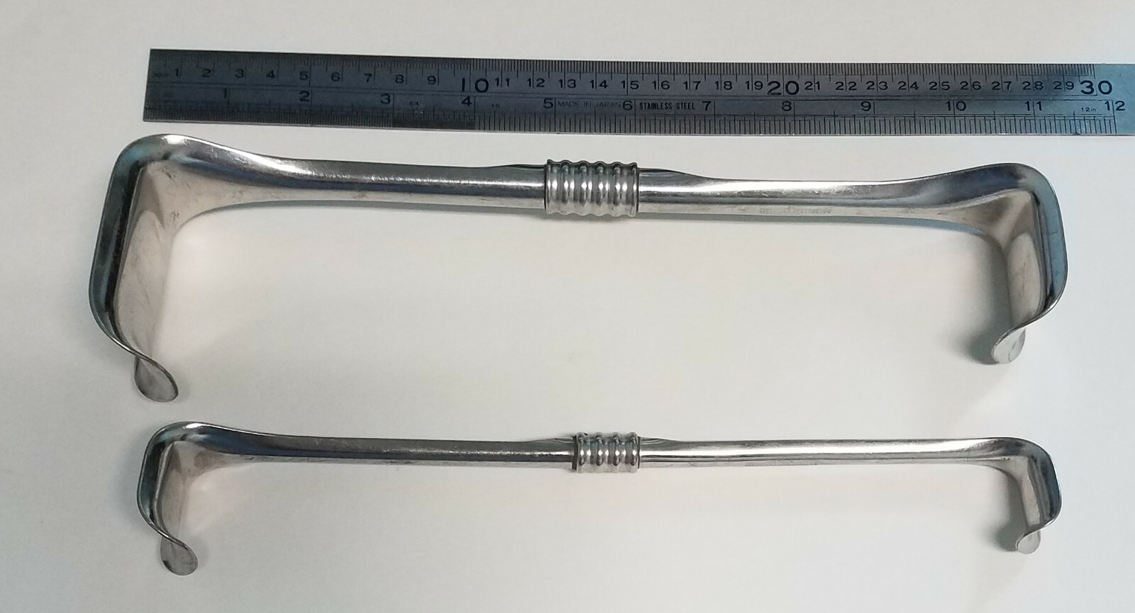 Grieshaber Stainless Retractors, Set Of 2