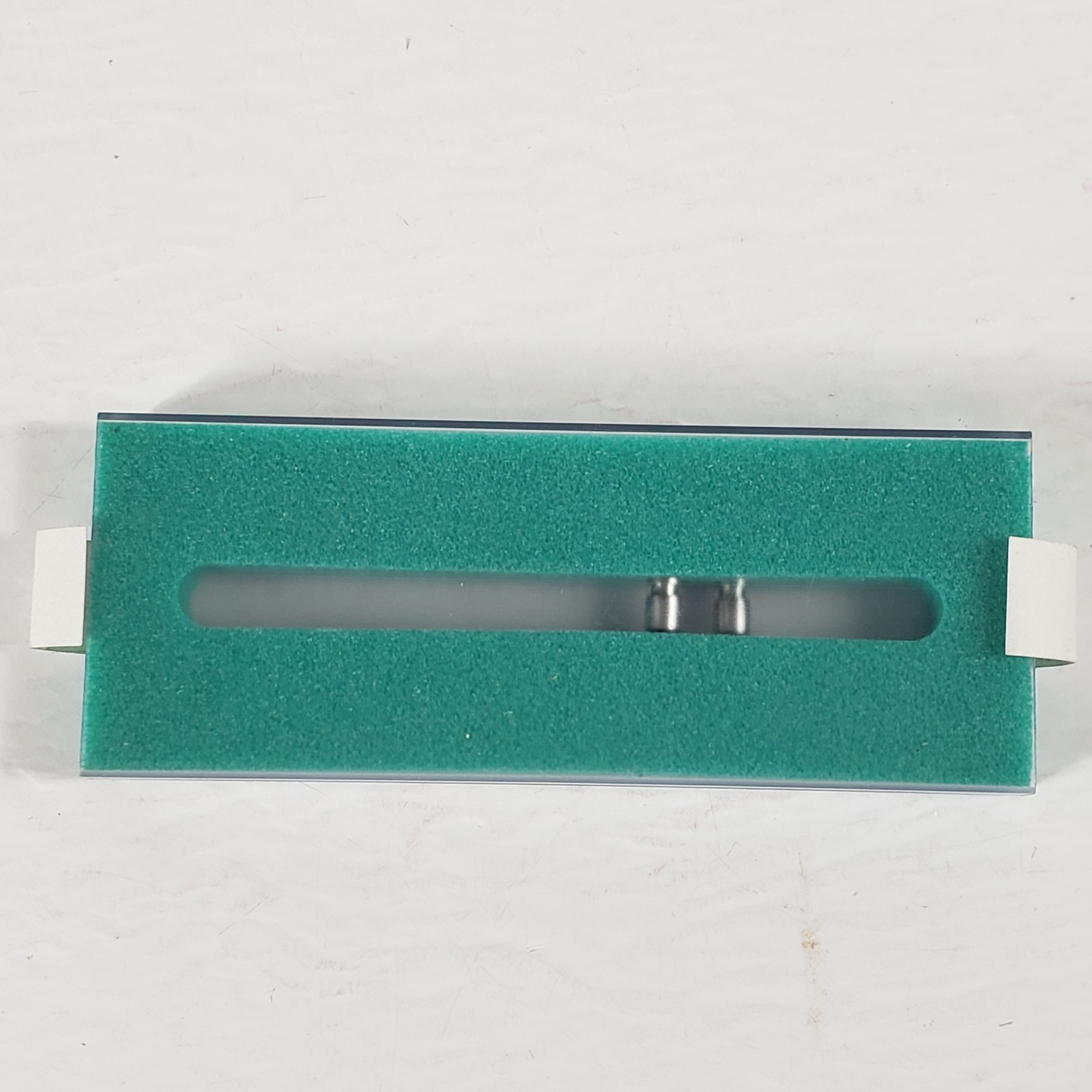 Lot of 2 Shimadzu 221-32126-05 Graphite Ferrule Cap Assembly 0.5mm