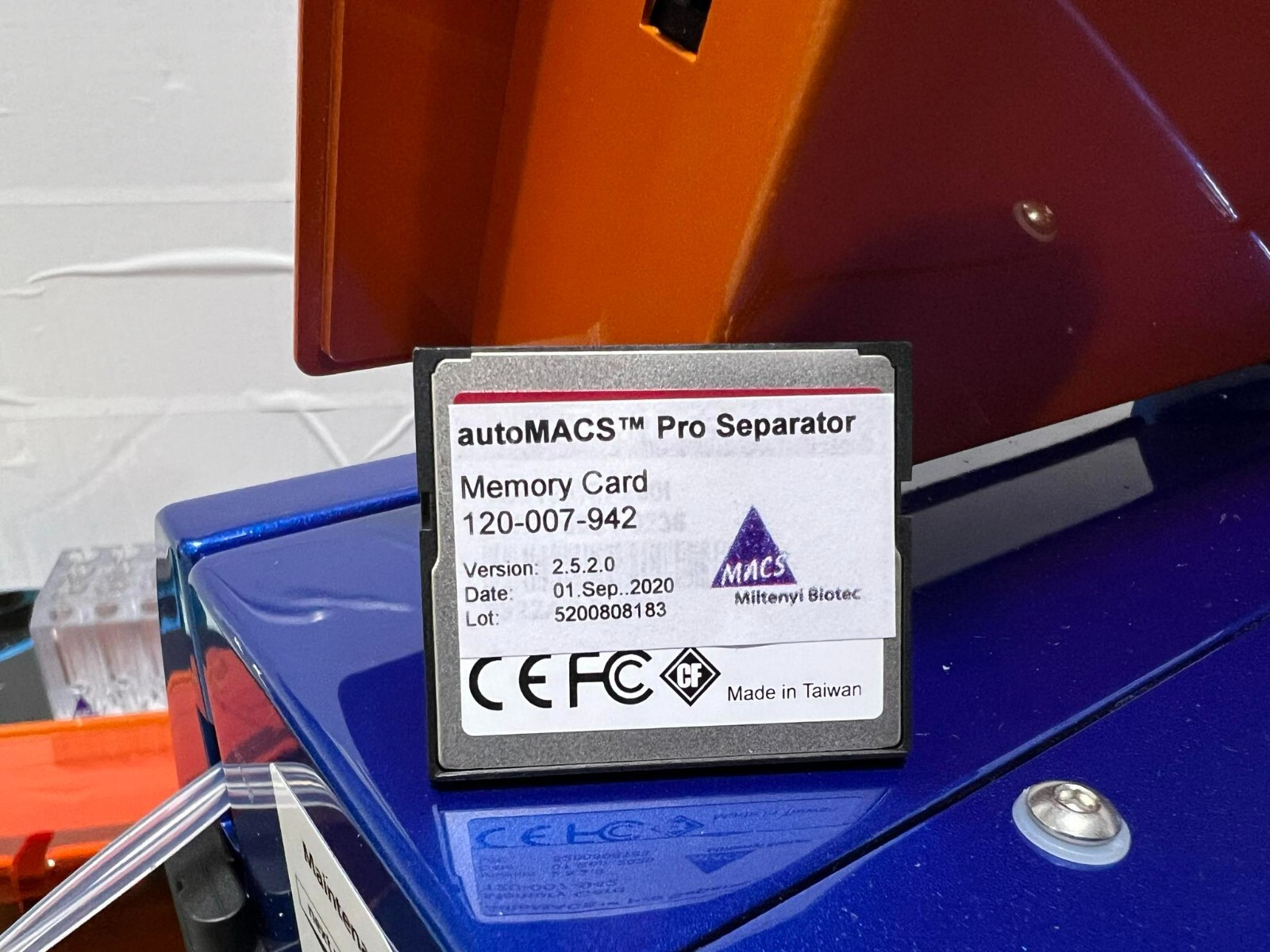 Miltenyi Biotec autoMACS Pro Separator MACS 130-092-545 w/MiniSampler Automated