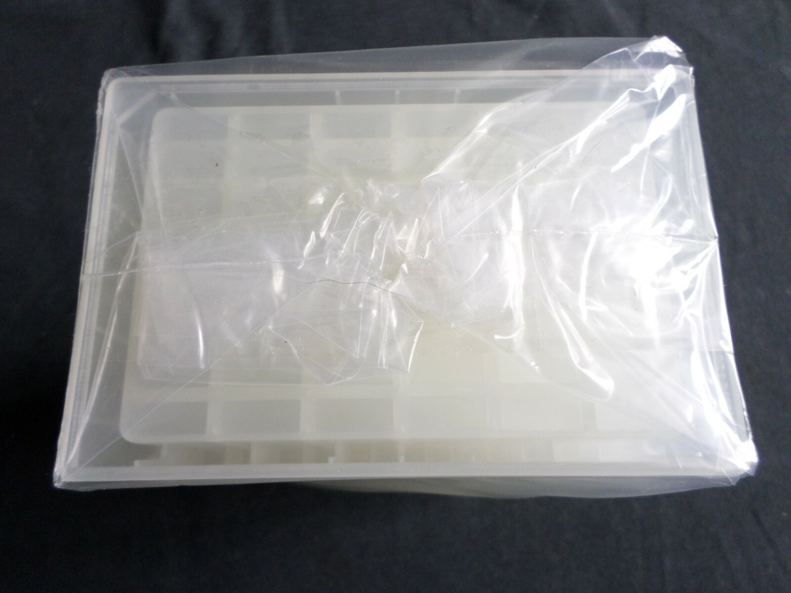 (5) Whatman 5mL 48-Well Microplate Devices Uniplate, PP, Flat Bottom, 7701-5500