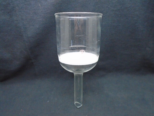 ACE GLASS 600mL Buchner Filter Funnel Fritted “B” Porosity 70-100um 7186 Damaged