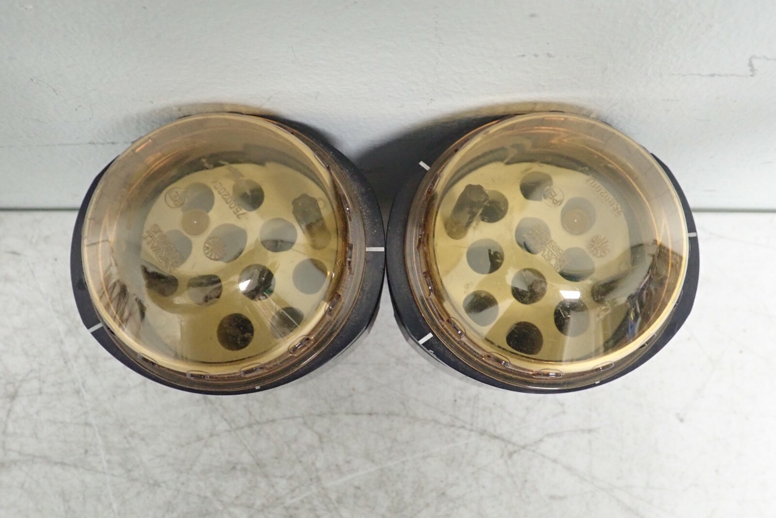 (2) Thermo Scientific 75002002 G Centrifuge Buckets w/ Heraeus Inserts 56872