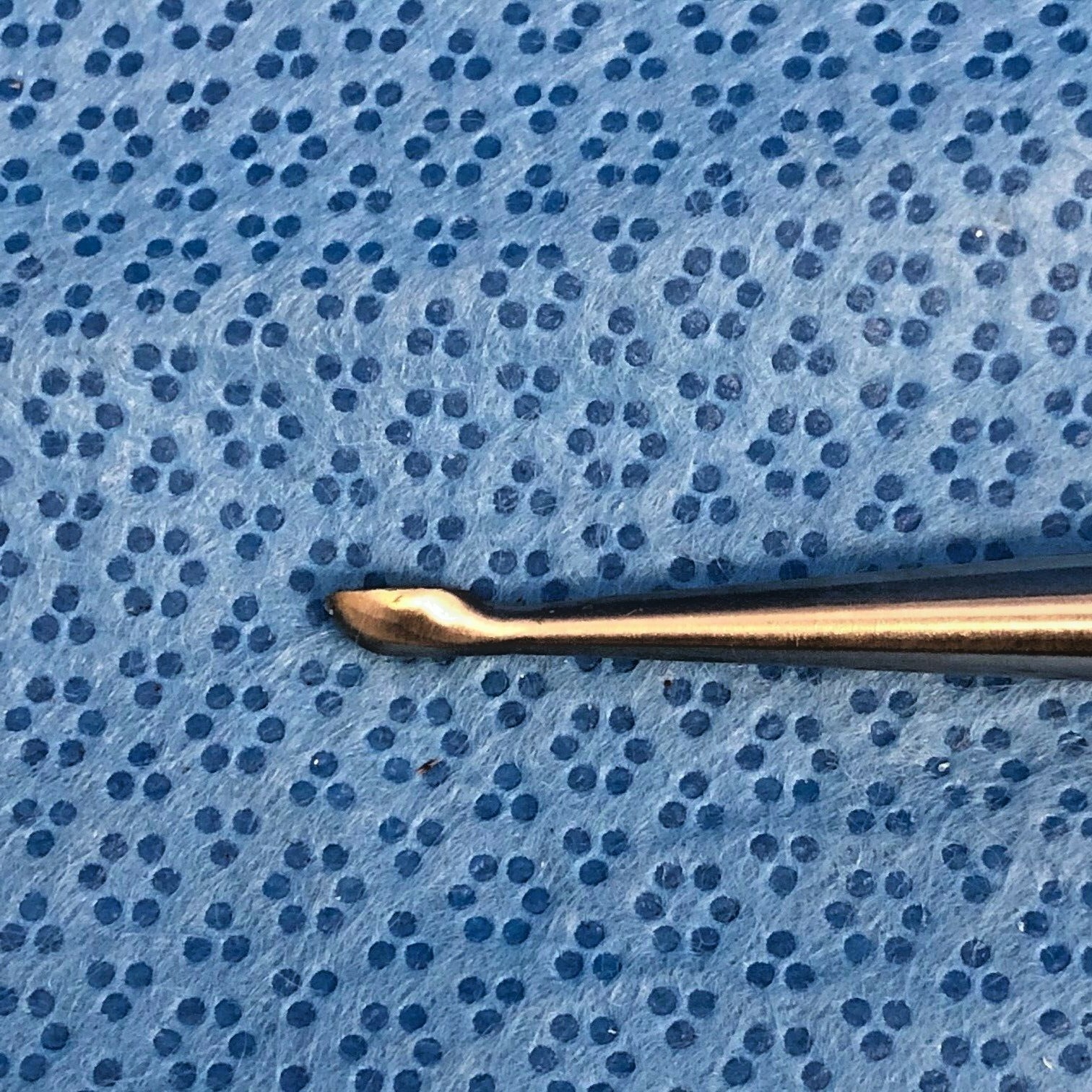 V Mueller OS996-003 Straight Size 0 w/ 3.7mm cup Bone Curette Orthopedic