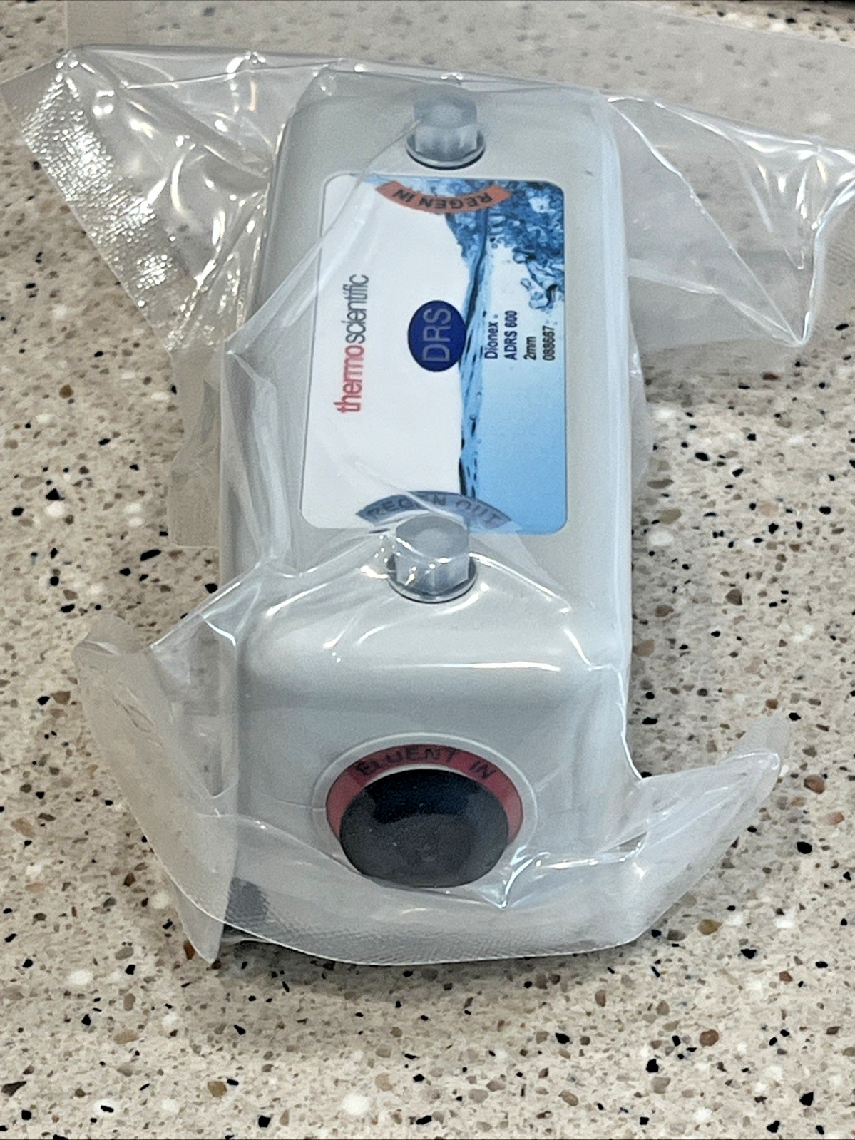 Thermo Fisher 088667 ADRS 600 2mm RFIC Dionex Suppressor *NEW IN BOX**US SELLER*