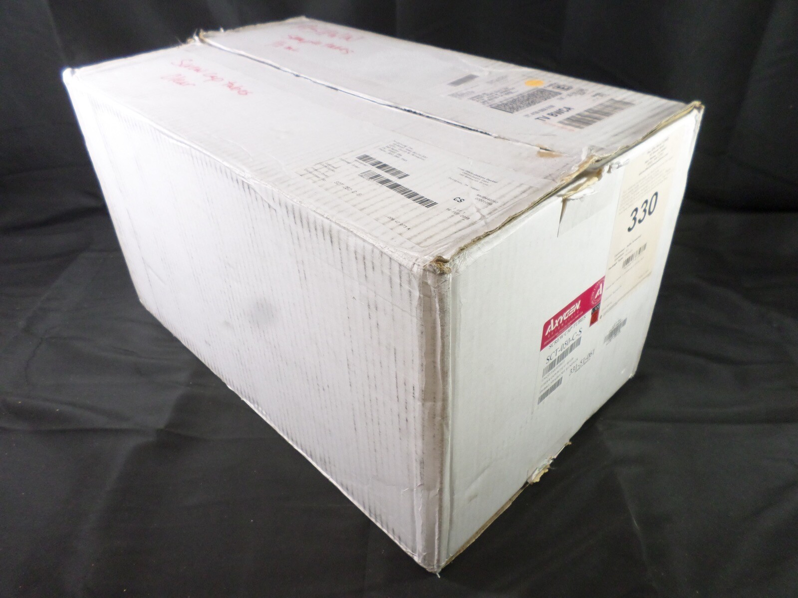 AXYGEN 0.5mL Clear Sterile PP Conical Screw Cap Microcentrifuge Tubes (4000/Cs)