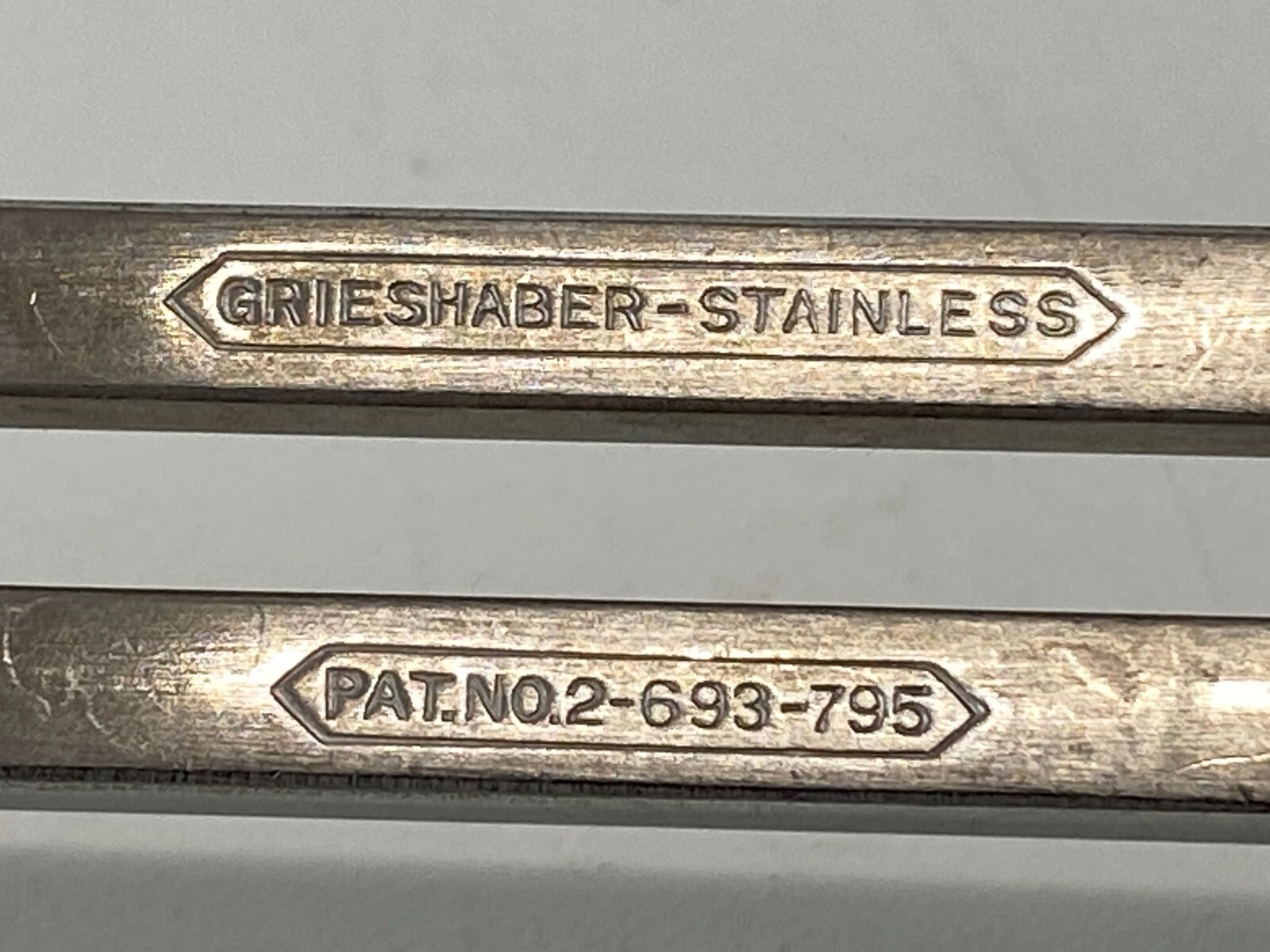 L26: Lot of 2 Grieshaber 2-693-795 Balfour Retractor