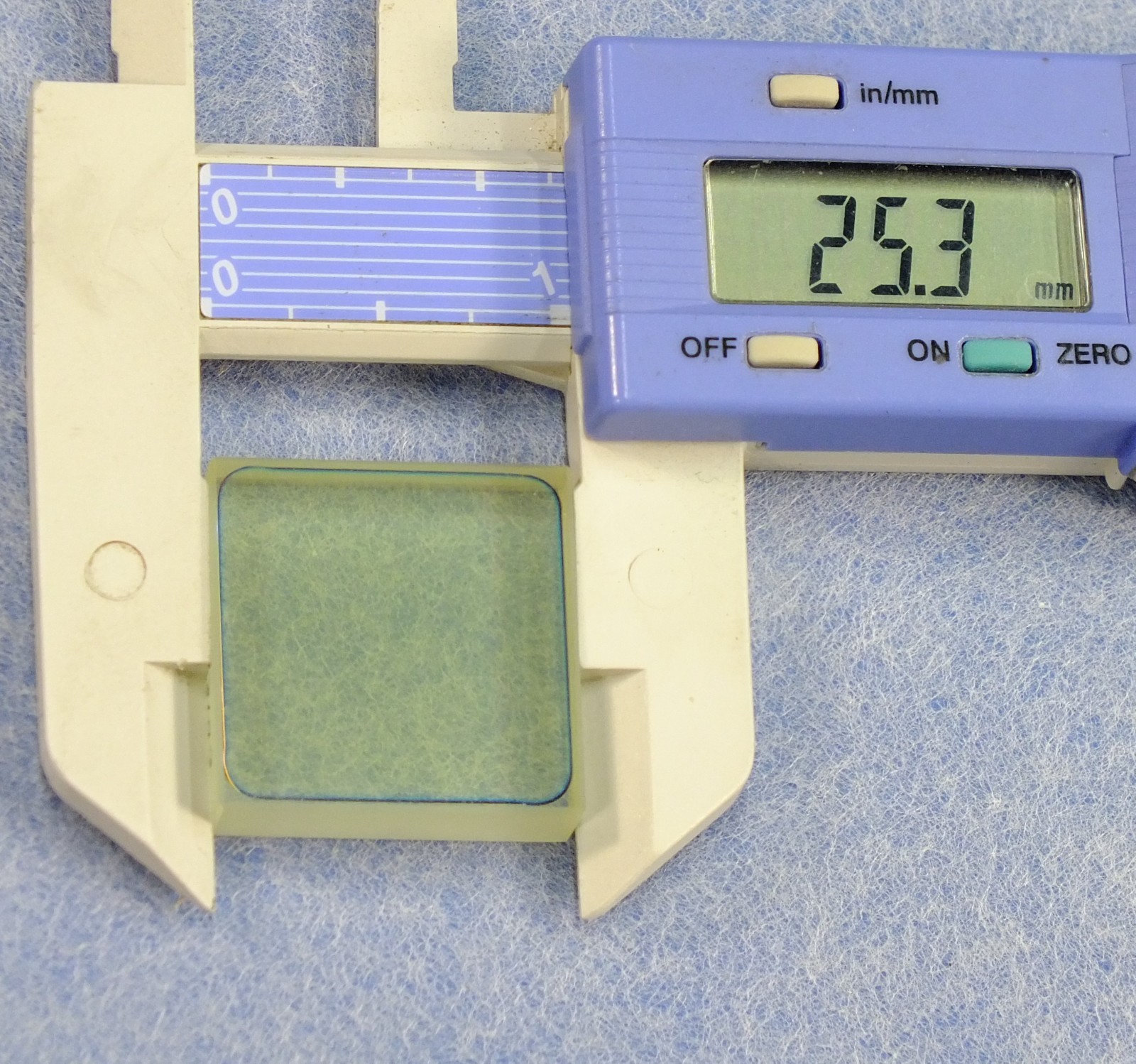 NEW: 1″ x 1″ Zerodur Mirror, HR 690-850nm, High Damage Threshold, 1/15 wave flat