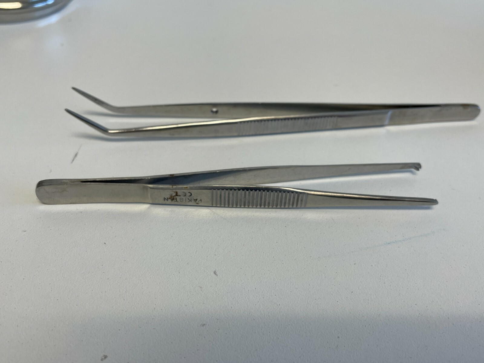 AA1: Lot of 13 Unbranded Surgical Instruments – See Pics