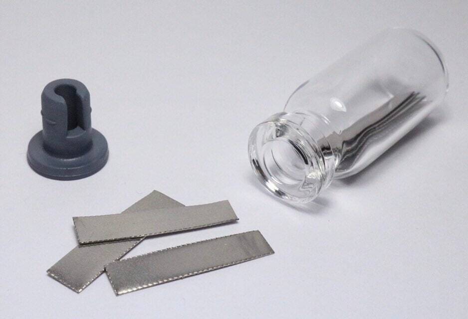 Niobium metal strips/electrode high purity element 41 nb chemistry sample
