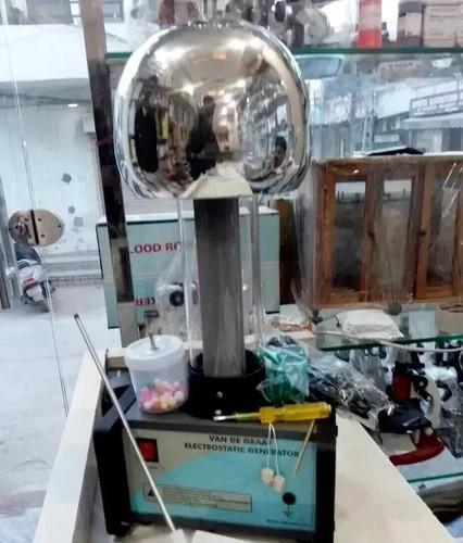 Van De Graaff Generator Motorised In Heavy Motor With All Practical Accessories