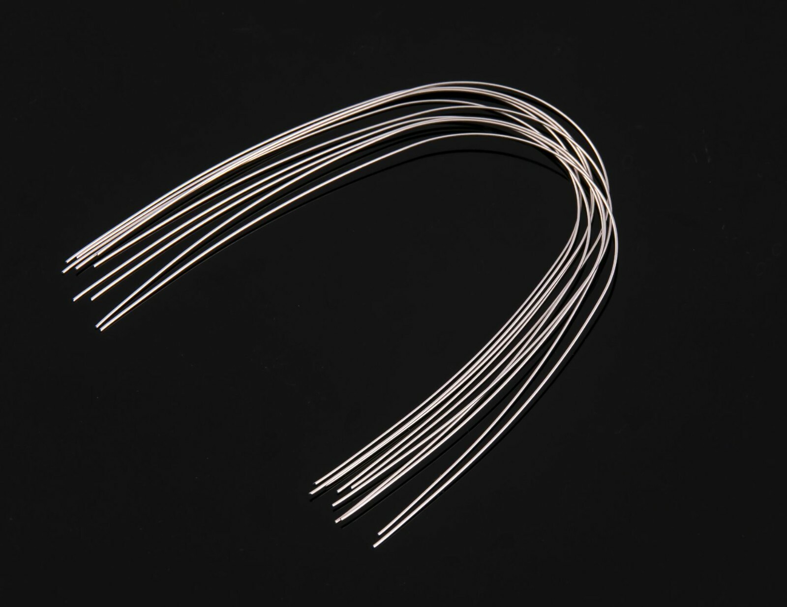 J&J Ortho™ Orthodontic Archwire Ovoid / Natural Stainless Steel / NiTi (10/pk)