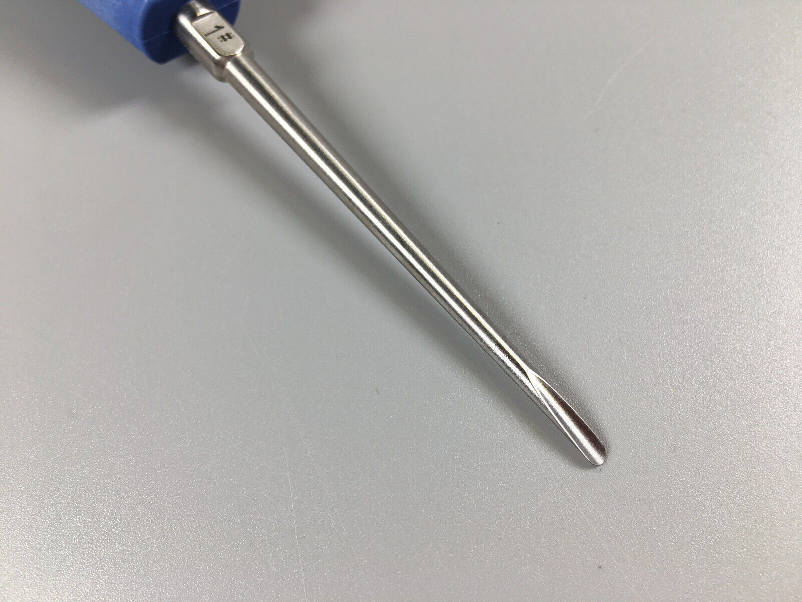 Dental Apical Elevator Straight Luxating Elevators Residual Root Autoclaved 134℃