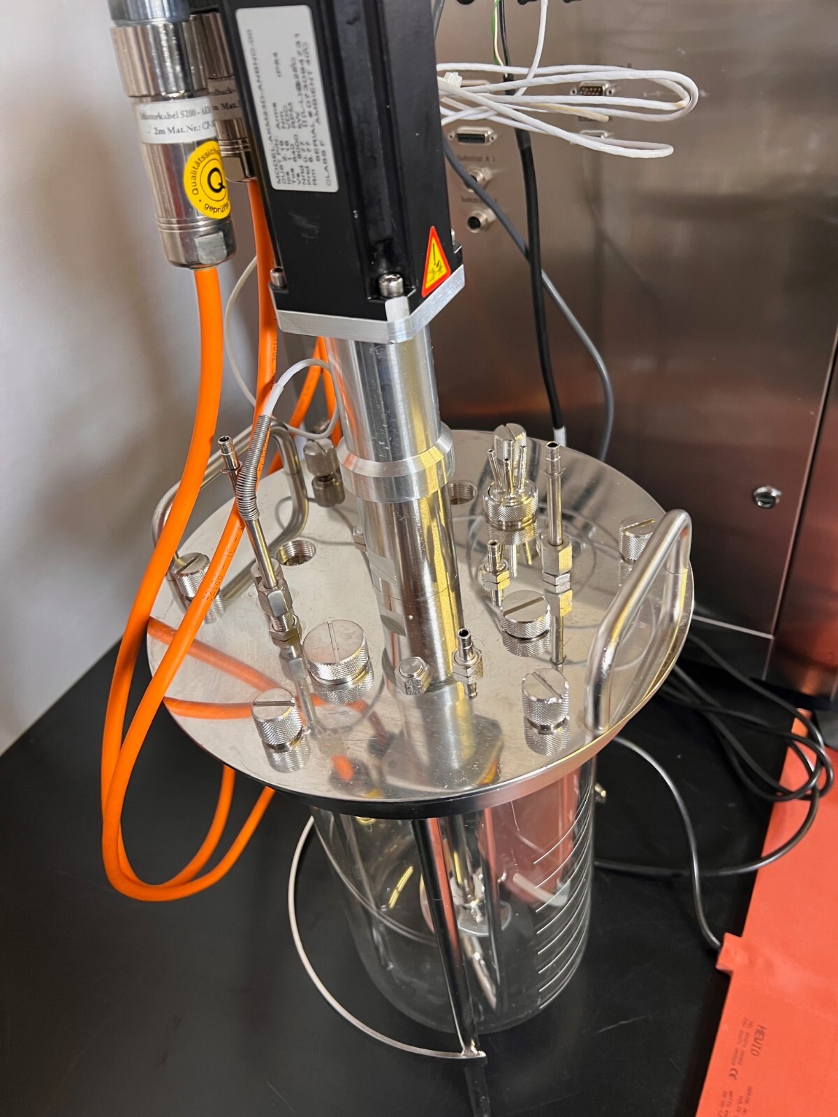 Sartorius Biostat B Plus Bioreactor Cell Culture Bioprocess System 1 x5 Liter