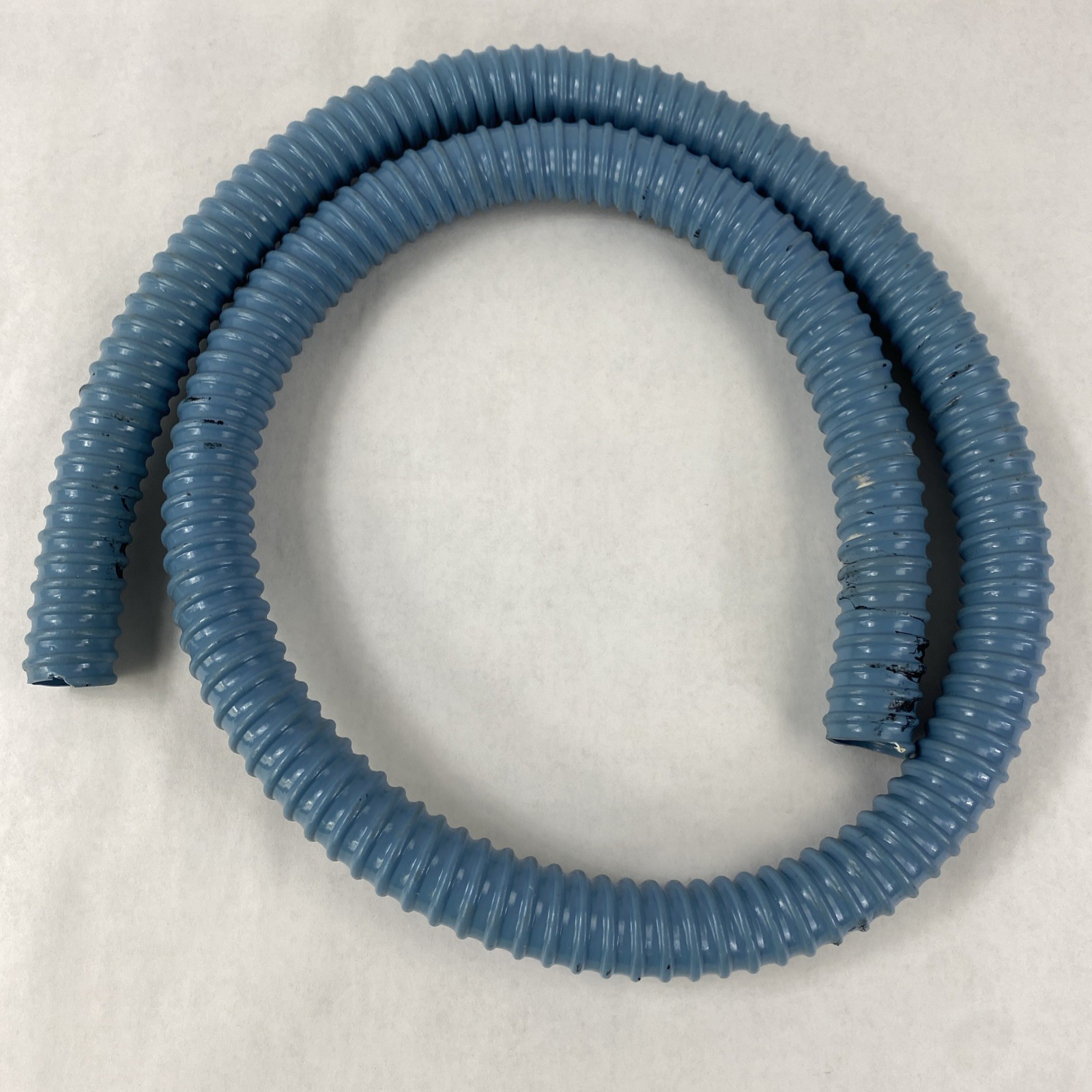 Unbranded Laboratory Duct Hose Assembly Blue 1″ ID 1.2″ OD 5ft Length