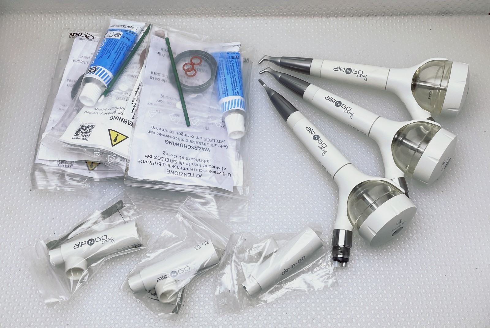 1 Set Of Satelec Acteon Air N Go Easy All In One Air Polisher Handpiece