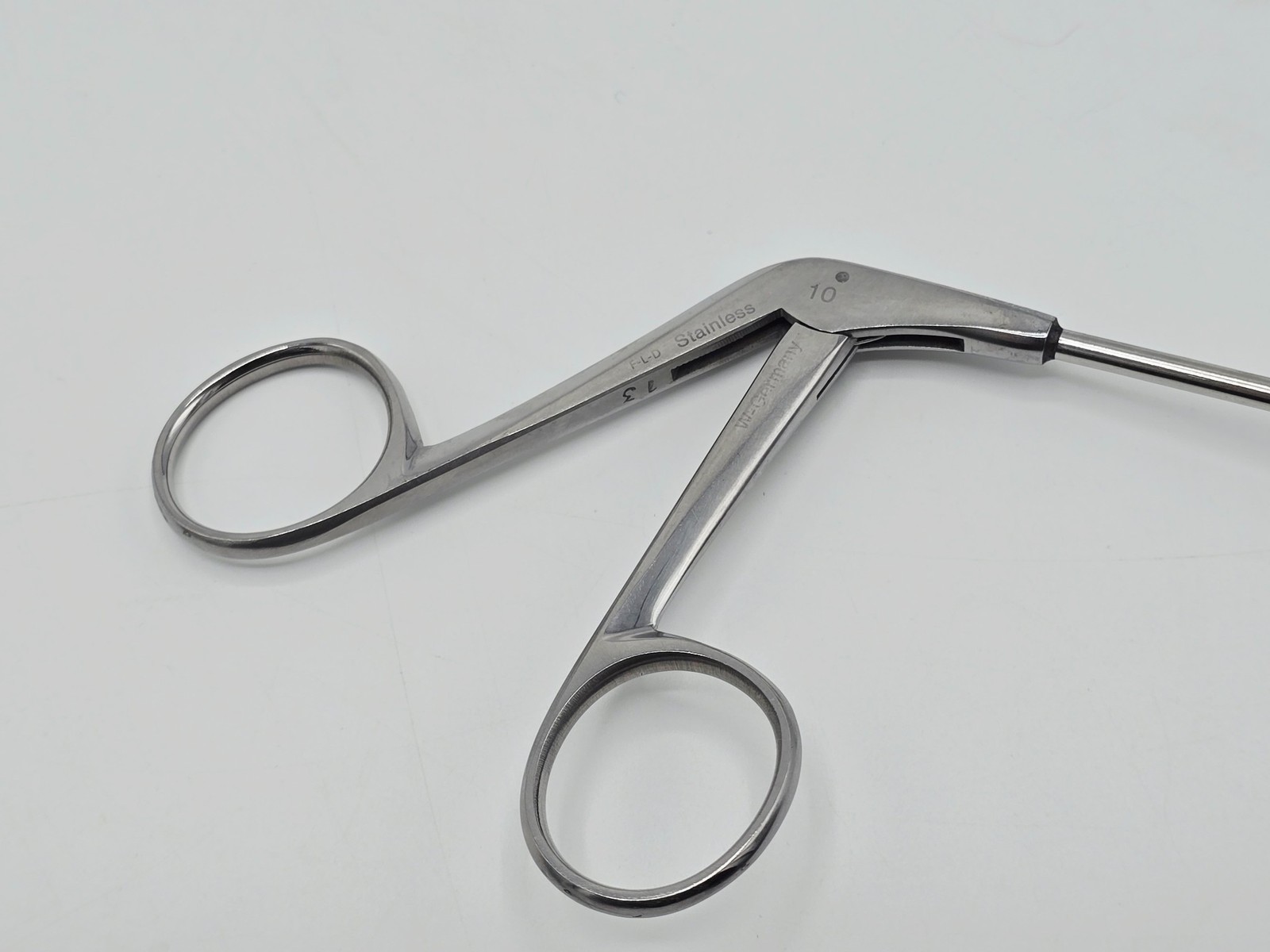 Laryngeal Cup Forceps Upbiting Alligator 8.75in