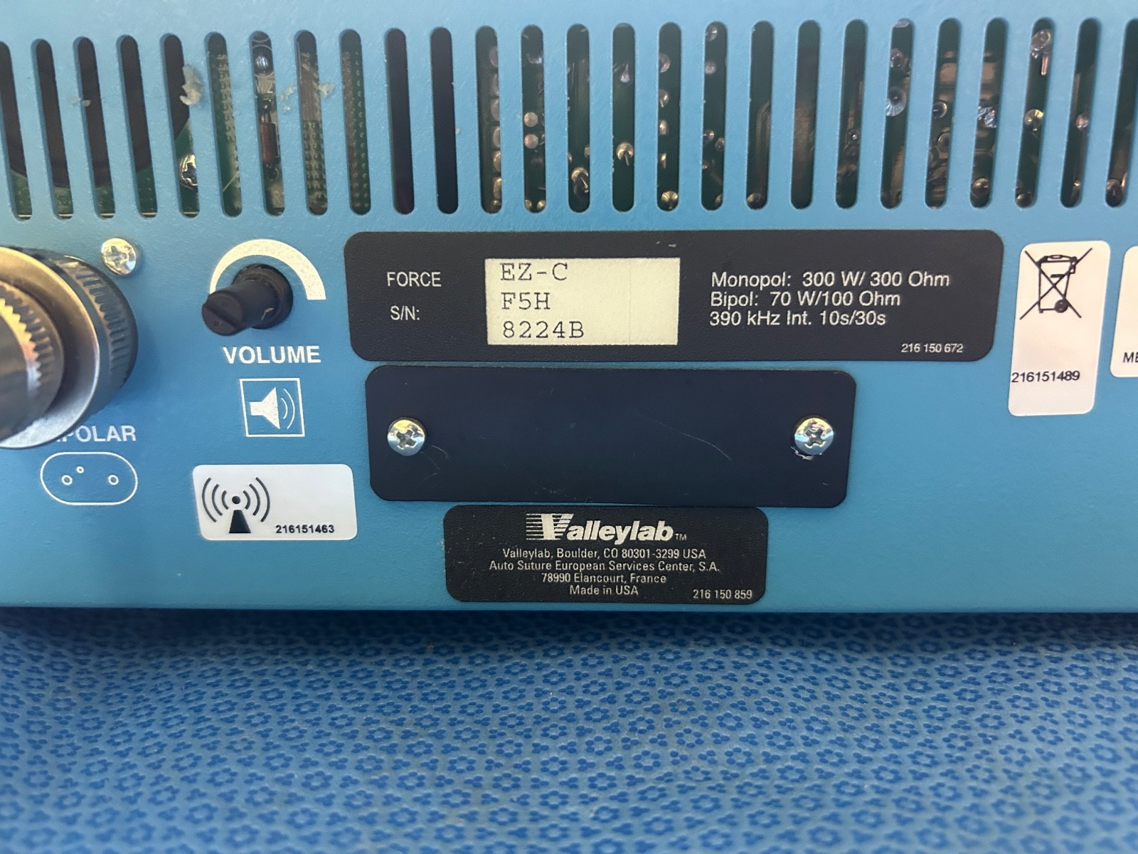 Valleylab Force EZ-C Electrosurgical Unit with Mono&Bipolar Footswitch / Pencil