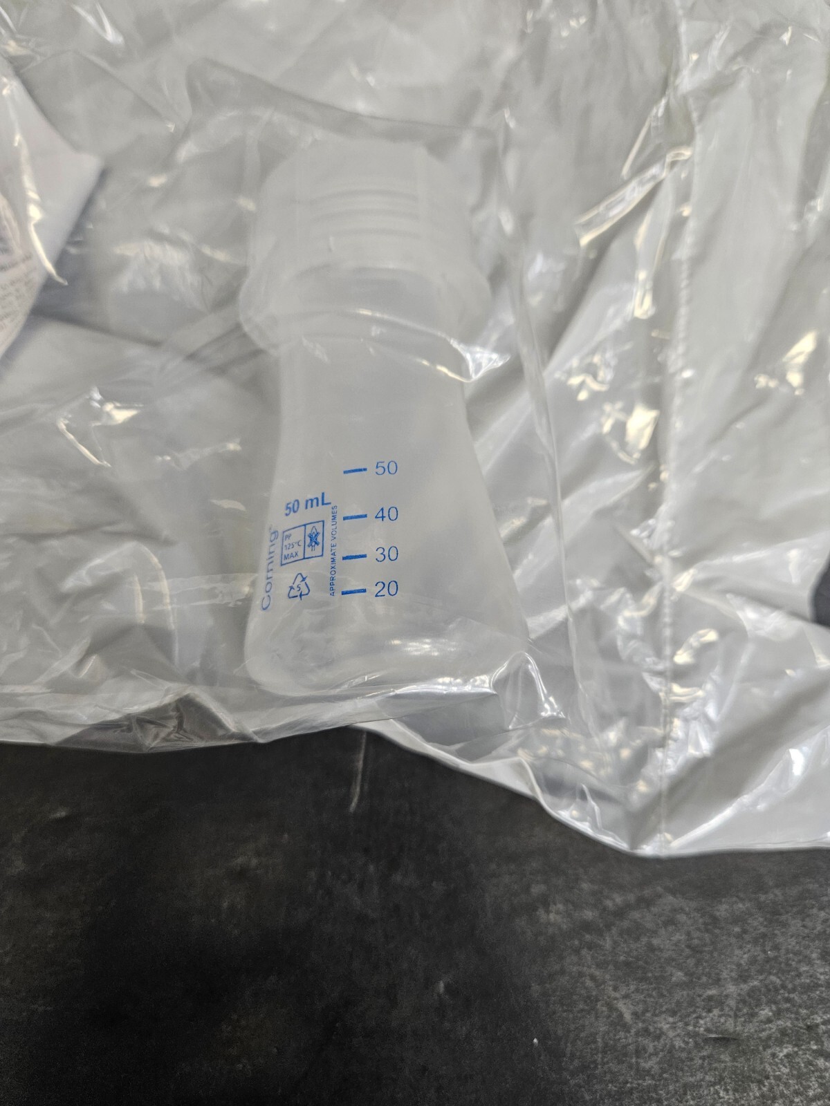 Corning Erlenmeyer Flask 50 ml Screw Cap Narrow Mouth PP Total of 12 Flasks