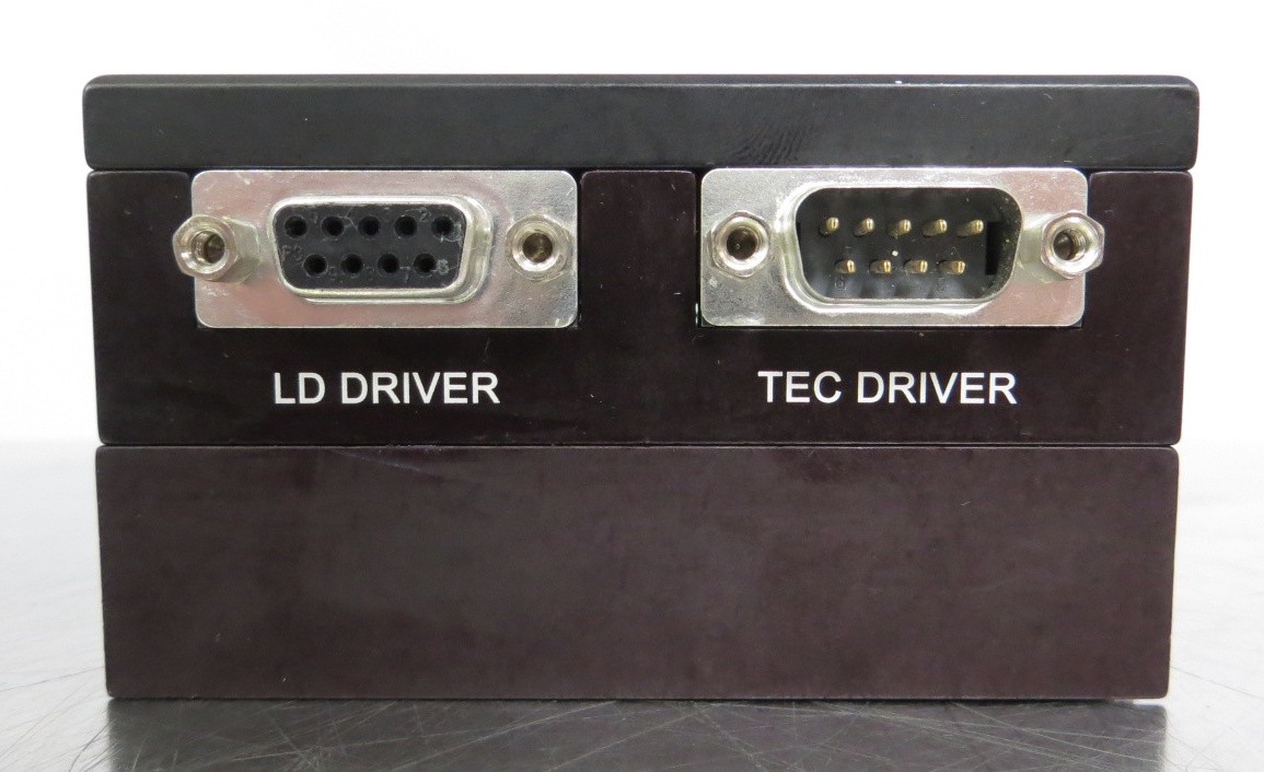 T203318 Thorlabs TCLDM9 TE-Cooled Laser Diode Mount w/ Unknown Diode